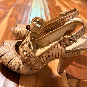 Elegant Tan Women's Heels